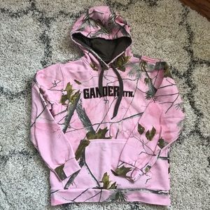 Women’s Camo hooded sweatshirt